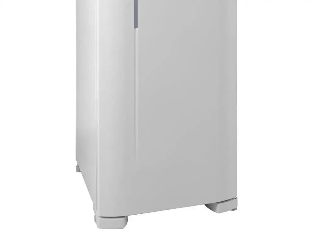 base cinza de geladeira moderna em ambiente interno