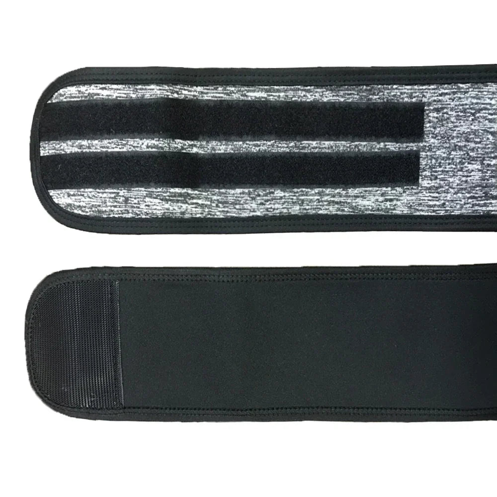 Cinta lombar ortopédica preta com velcro, vista detalhada do material flexível