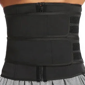 Cinta modeladora preta ajustável na cintura de uma pessoa, roupa fitness, emagrecimento