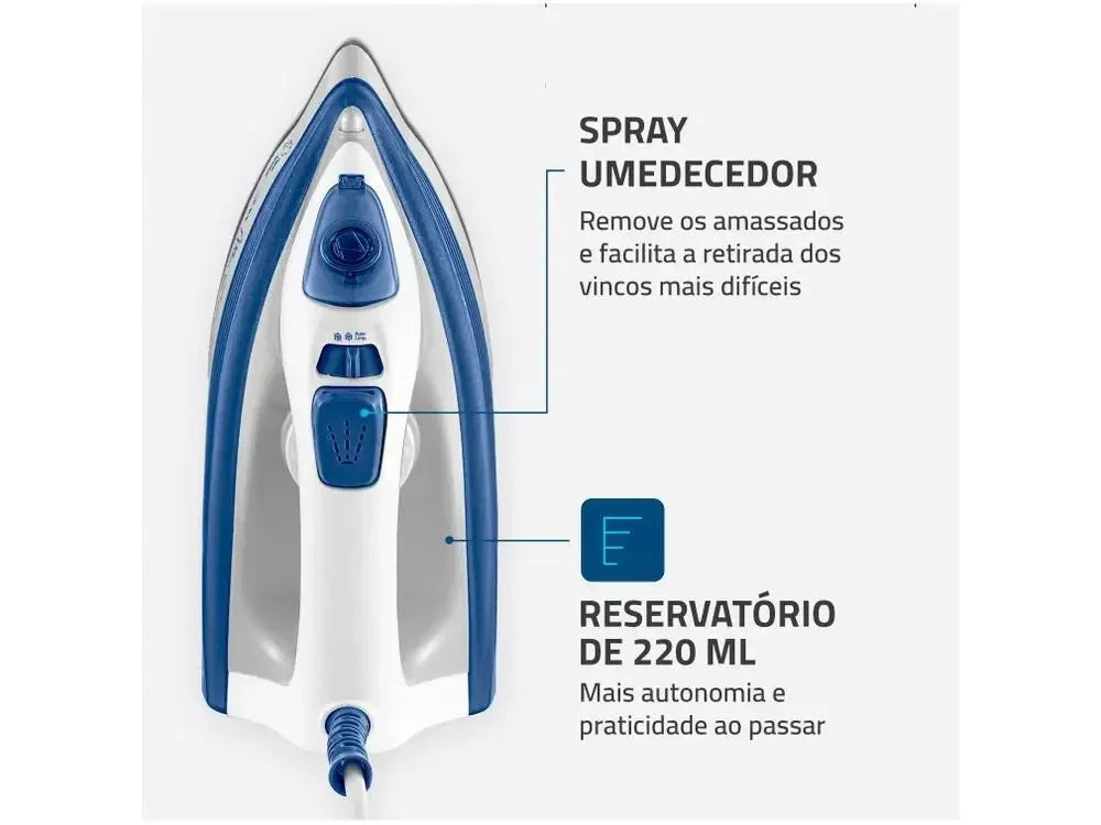 Ferro de passar roupa azul e branco com spray umedecedor e reservatório de 220ml em destaque.